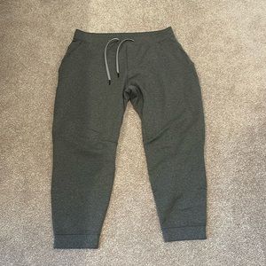 Lulu joggers